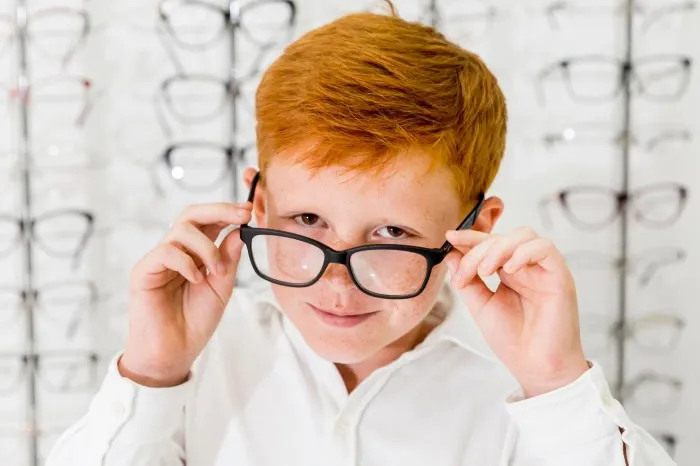 Какие очки нужно носить при близорукости у детей? фото