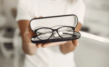 Как хранить очки: правила и рекомендации фото