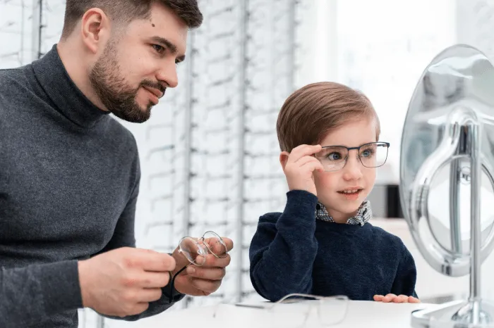 Основные признаки, что пора заменить очки фото